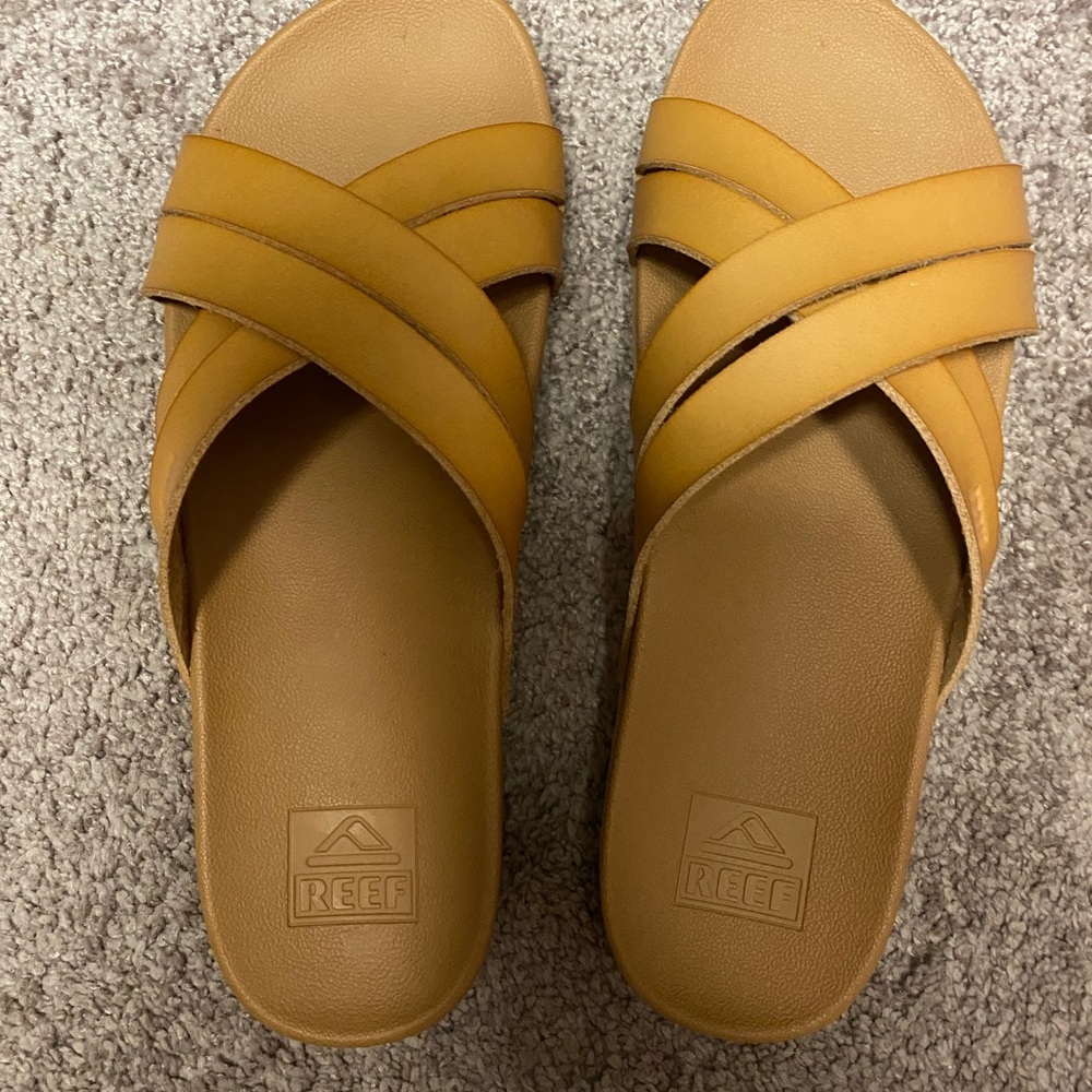 Reef sandals